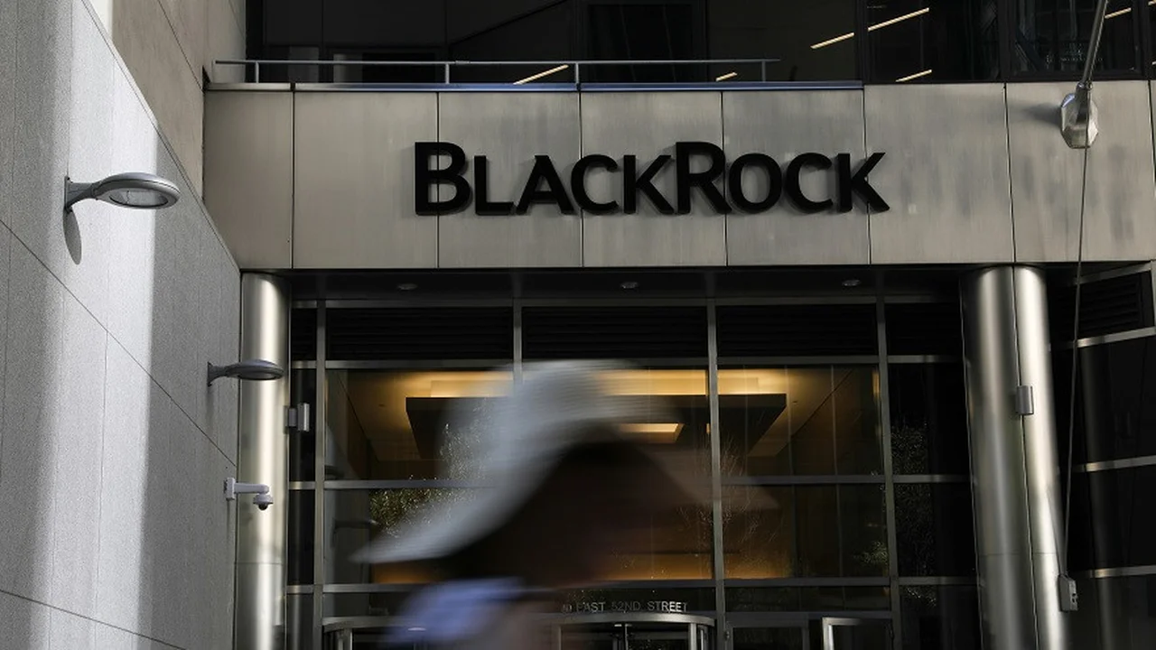 Blackrock lanzó un nuevo fondo tokenizado para inversores