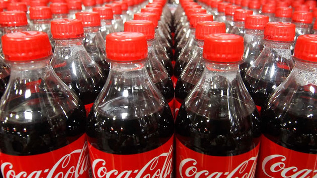 Coca-Cola invertirá u$s500 millones en la compra de materia prima a