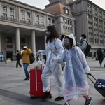 Así surgió el coronavirus: rompió el silencio la única científica extranjera en el laboratorio de Wuhan