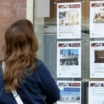 Inmobiliarias aseguran que se retiró el 40% de las propiedades en alquiler: hay récord de inmuebles en venta