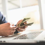 Trabajo desde casa: plataformas para conseguir empleos en el exterior