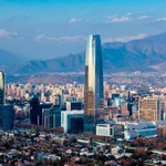 En pocos días vas a poder viajar a Chile: cuánto costará volar, hospedarse y comprar electrónica