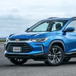 Cuánto cuesta mantener un SUV Chevrolet Tracker nuevo y cuánto podés ahorrar con un usado