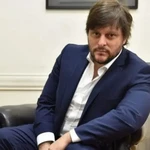 Milei le dijo "parásito" a Santoro y éste expuso  el "oscuro pasado" del economista