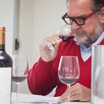 Así elabora Michel Rolland su mítico vino Clos de los Siete, del que ya produce 1 millón de botellas