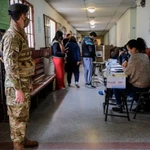 El Gobierno decidió que miles de argentinos en el exterior no puedan votar el domingo