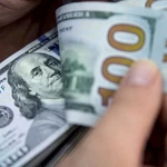 Este es el precio del dólar que prevén para fin de año 40 consultoras y bancos internacionales