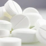 Por qué los expertos desaconsejan la toma de aspirina para evitar infartos y otras enfermedades cardíacas