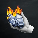 Giacomini: habrá un tren devaluatorio y el dólar blue llegaría a $286