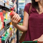 ¿Otro impuestazo?: quieren imponer tasa del 3% a productos envasados y crearán millonario fondo manejado por Cabandié