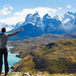 Así se puede viajar por todo el mundo sin pagar hotel: el nuevo método que se difundió en TikTok
