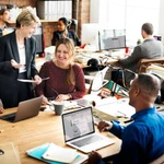 Randstad busca cubrir 20.000 puestos en el país: cuáles son los más demandados y cómo aplicar