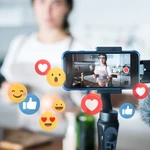 Ganás en dólares, generás contenido y sumás seguidores: cómo podés ser un influencer y a cuánto cotiza el posteo