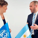 Argentina acordó con el FMI: cuál es el "mensaje implícito" sobre el futuro de las criptomonedas en el país