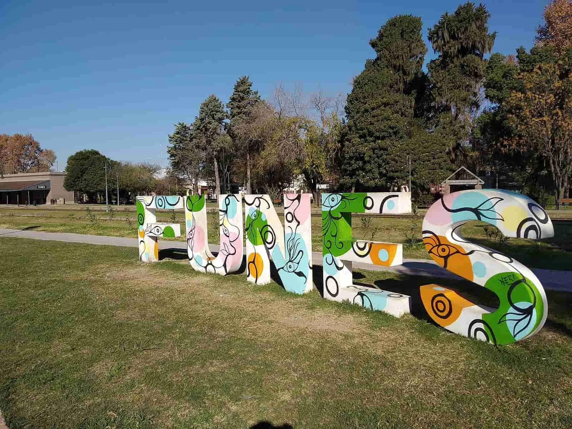 Funes: el refugio santafesino que combina naturaleza, cultura y el magnetismo de Lionel Messi