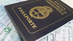 VIDEO | Chau permiso de viaje al exterior para menores: cómo será desde ahora