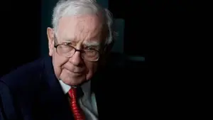 Invertir como Warren Buffett: sus 8 principios para generar riqueza