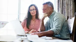 Jubilación y la posibilidad de continuar trabajando: qué pasa con los aportes y antigüedad