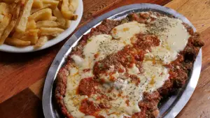 Dónde queda el bodegón más barato de Buenos Aires en 2025