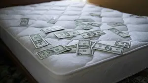 Dónde invertir dólares en 2025 para no perder contra la inflación