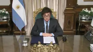 Javier Milei respalda su "Ficha Limpia" pero advierte una "jugada sucia" en el Senado