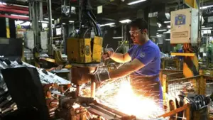 La industria registró en marzo su mayor caída mensual desde diciembre del 2024