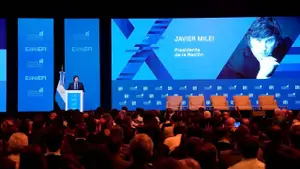 Expo EFI se consolida como evento líder del sector económico, financiero y de inversiones