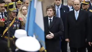 Javier Milei aseguró que no usará la SIDE para "perseguir periodistas"