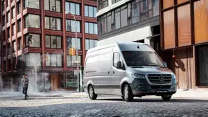 Cómo es el plan de Mercedes Benz para duplicar las ventas en el país