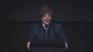 Javier Milei lanzó la campaña de LLA en la provincia y trató de "bruto" a Kicillof