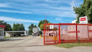 Paralizada y sin fondos: láctea mantiene en vilo a 700 empleados y debe sueldos desde mayo