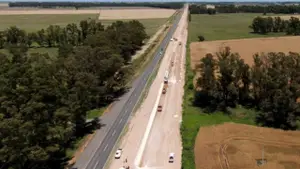 Polémica por la concesión de rutas: quieren llenarlas de peajes, pero ni así alcanzaría