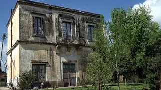 A una hora de CABA: el pueblo con estación histórica y pulperías ideal para conocer