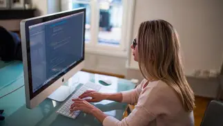 La UTN lanzó una carrera corta y online con alta demanda laboral: cómo anotarse