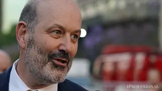Sturzenegger proyecta un boom laboral: 'La creación de empleo va a ser brutal'