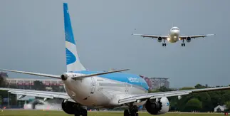 CyberMonday 2025: vuelos baratos, descuentos de hasta 55% de Aerolíneas Argentinas