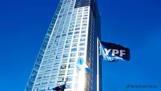 YPF obtiene un millonario préstamo sindicado de bancos internacionales