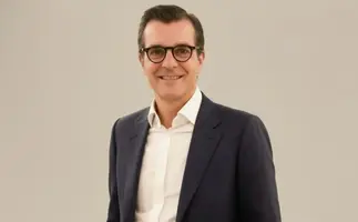 Millonaria donación de un  empresario con negocios en Argentina