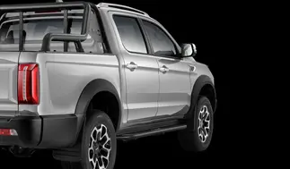 Cómo es la camioneta china que compite con Hilux y Ranger y es más barata