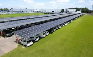 Secco reafirma su liderazgo como industria verde: inauguró mega carport solar