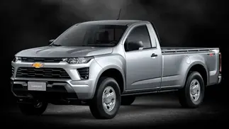 Chevrolet ya vende la camioneta S10 cabina simple y es la más accesible