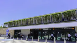 Reinauguraron uno de los aeropuertos del interior tras inversión de 55 millones de dólares