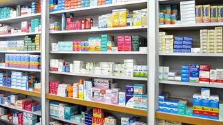 Desregulación en farmacias permitirá comprar medicamentos online y en supermercados