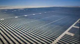 Descomunal: así es la enorme planta de energía solar más grande del mundo