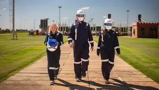 Importante energética argentina busca jóvenes profesionales: ¿cómo postularse?