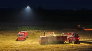 Cosecha nocturna: el invento futurista para ganarle a las tormentas