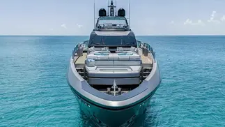El nuevo yate de David Beckham de 22 millones de euros que parece un hotel flotante