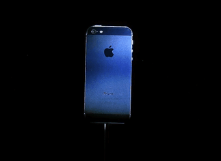 Un joven chino permanece en estado de coma tras electrocutarse con su iPhone