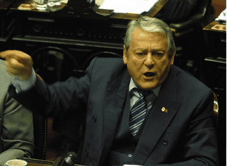 Kunkel acusó al entorno de 'massita' de pregonar el final anticipado del mandato de Cristina