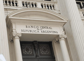 El BCRA permitirá a empresas tomar deuda en el exterior para sustituir importaciones